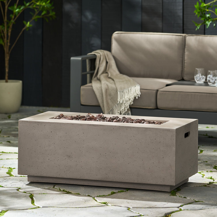 Tasche 40 X 20 X 25 Cm Oquendo 15" H x 40.25'' W Concrete Propane Outdoor Fire Pit Table